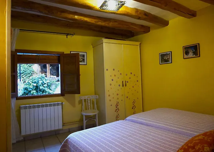 Manubles Vakantiehuis Bijuesca