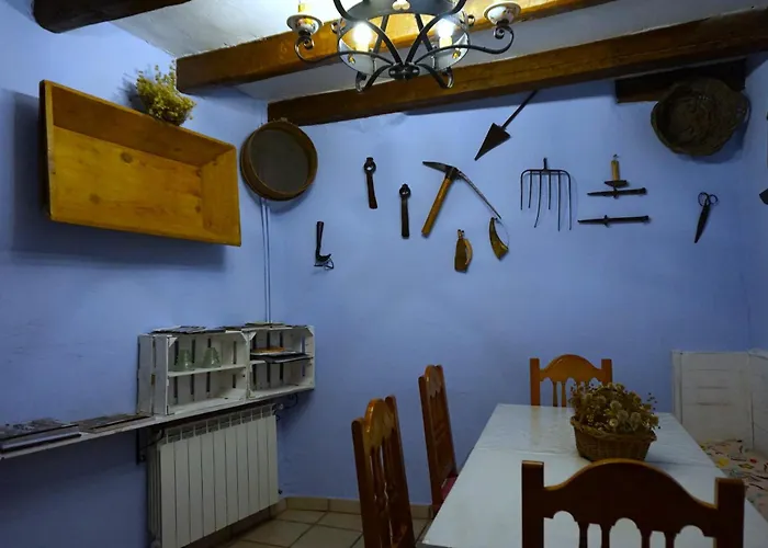 Manubles Vakantiehuis Bijuesca